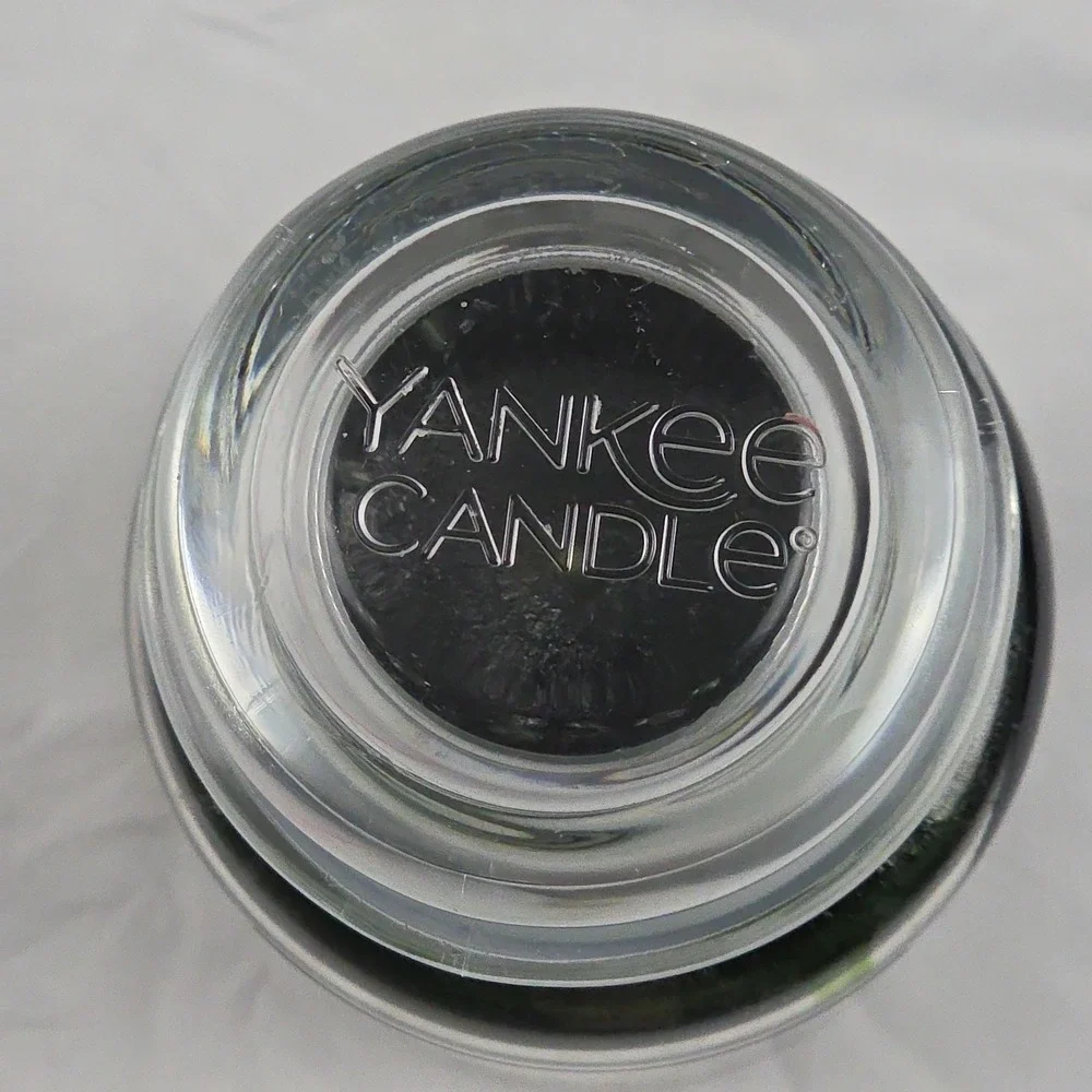 Yankee Candle Balsam & Cedar 22oz Jar New Unburnt